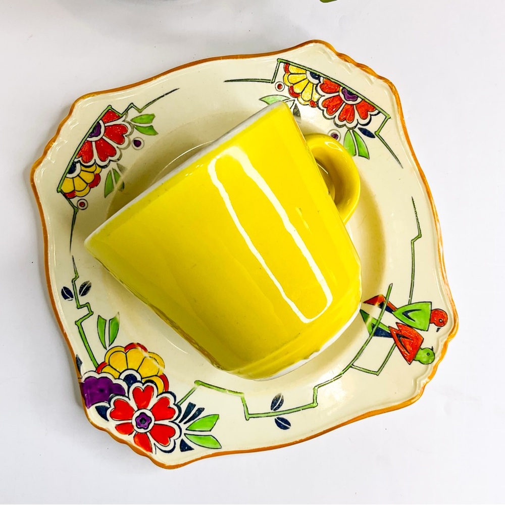 Vintage Art Deco Grimwades Bone China Floral Saucer With Yellow Mug - Picture 8 of 9